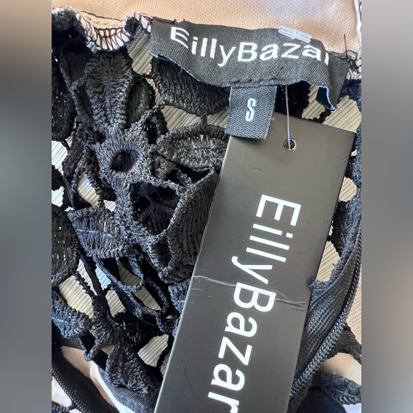 Eilly Bazar Black Mesh Insert Mock Neck Flounce Sleeve Lace Dress Size Small - Picture 6 of 9